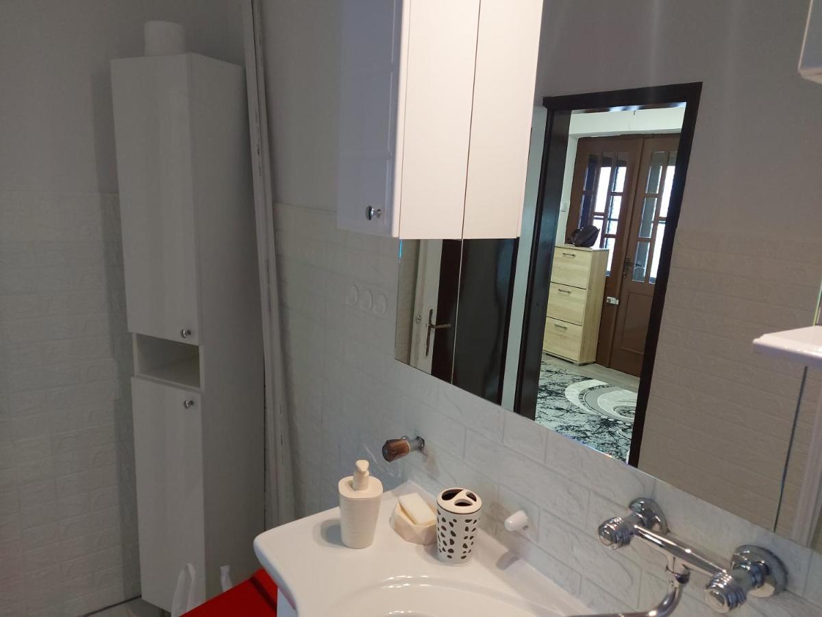 Lovely, Neat And Quite Apartment Dalia, Private Parking Sarajevo Exterior photo