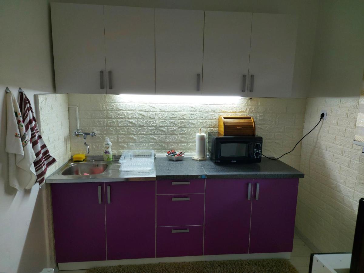 Lovely, Neat And Quite Apartment Dalia, Private Parking Sarajevo Exterior photo